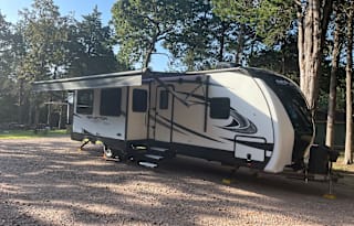 2022 Grand Design Reflection Luxury Travel Trailer
