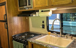 Gorge Getaway on Wheels