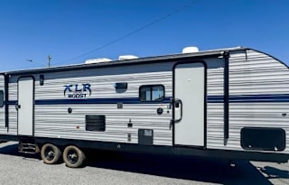 Weekend Getaway Camper Rental!