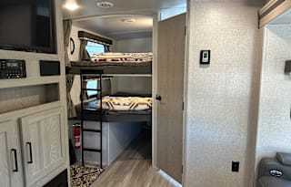Rockwood Ultra Lite Family RV "Rocco"