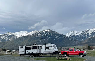 2021 Dutchmen RV Kodiak Ultimate 3321BHSL