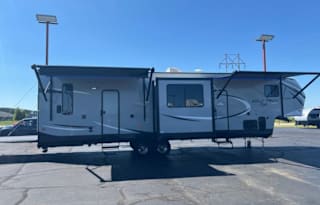 2018 Forest River RV Cherokee Wolf Pack 325PACK13