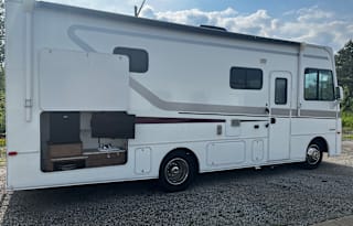 2018 Winnebago Intent 26M