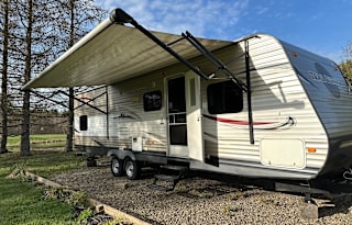 Let us take you camping! **Pet & Kid Friendly**