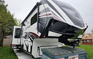 2018 Grand Design Momentum M-Class 385