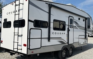 Nic & Dani's home away from home!