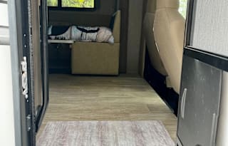 2023 NeXus RV Phantom 24P