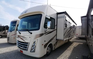 2019 Thor Motor Coach A.C.E. 30.2