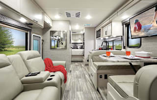 2022 Thor Motorhome