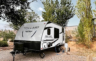 2020 Heartland Mallard 18’ Sleeps 5