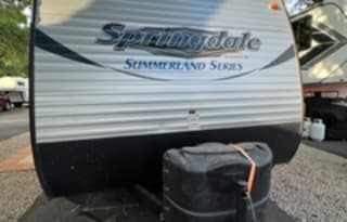 Cozy Springdale Summerland | 2 AC’s!!