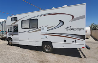 2014 Coachmen RV Freelander 21QB-LTD Chevy 4500