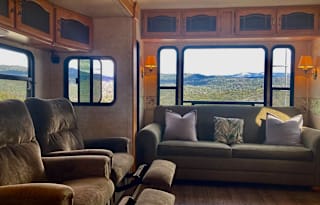 MONTANA+PRIVATE CAMPSITE+POWER WATER SEWER WIFI