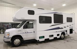 2019 Winnebago Outlook 25J