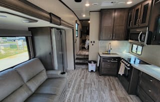 Rob and G's Cozy Coastal Getaway