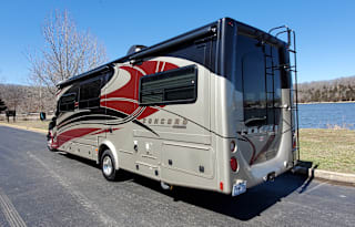 Adventure RV Rentals at Lake of the Ozarks
