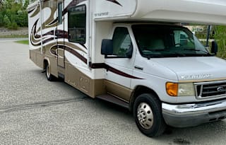 2006 Fleetwood Jamboree 31k