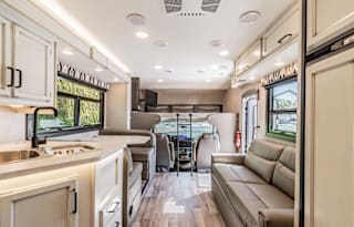 "Luxury Farmhouse" 2022 Jayco Redhawk 31F
