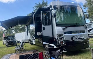 2022 Forest River RV Berkshire XLT 45A