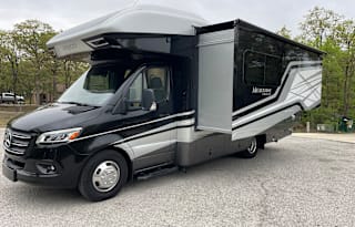 2022 Jayco Melbourne Prestige 24LP