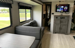 2021 Shasta RVs Shasta 26DB