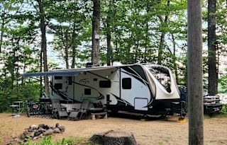 2017 Grand Design Imagine 2800BH
