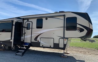 2019 Keystone RV Cougar 369BHS