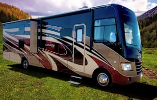 2018 Coachmen Mirada 35BH: Family Adventure HQ!