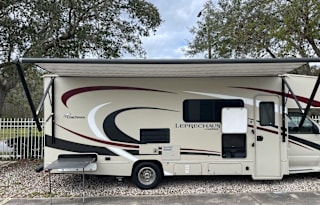 2019 Coachmen RV Leprechaun 280SS Ford 450
