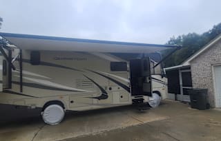2020 Georgetown 5 Series 31LR "Adventure Awaits!"