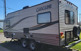 2017 Forest River RV Cherokee Cascade 19RL