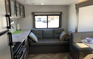 2020 Forest River RV Salem Cruise Lite T241RLXL