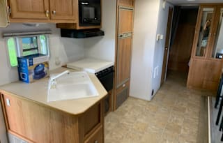 Spacious Kingsport Deluxe Bunkhouse with Updates