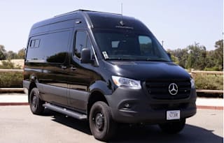 BLACK KNIGHT: 2022 Mercedes Vanworks Switchback 4D