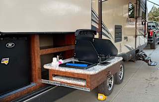 ***Delivery Only - Keystone Outback UL 276UBH