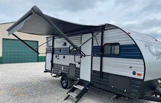Family-friendly Bunkhouse (2020 Wolf Pup)