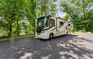 RV Henrietta - she's brand new and a beauty