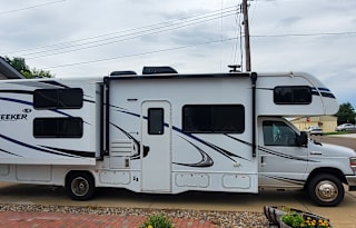 2019 Sunseeker LE Bunkhouse