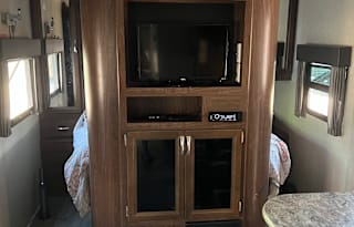 2017 Dutchmen RV Coleman Light 3015BH