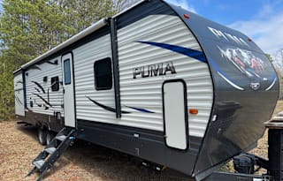 DJ's vacation rental sleeps 8