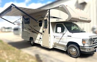 2016 Winnebago Spirit 22R