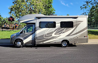 2020 Entegra Coach Qwest - Rusty's RV Adventure