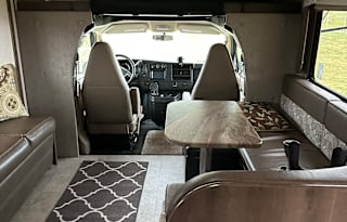 2020 Coachmen RV Freelander 26DS Chevy 4500