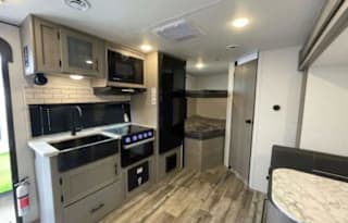 2024 Coleman 1905BH Family Bunk House