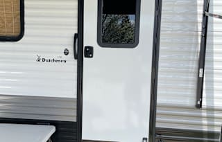 2021 Dutchmen RV Coleman Lantern LT Series 17B