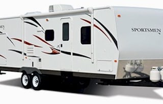 2012 KZ Show Stopper 30'