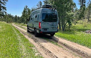 2022 Winnebago Revel 4X4