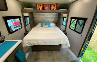 2021 Dutchmen RV Kodiak SE 22SBH