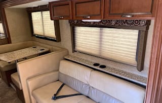 Thor Motor Coach ACE 30.1