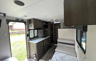2021 Coachmen RV Clipper Ultra-Lite 17BH